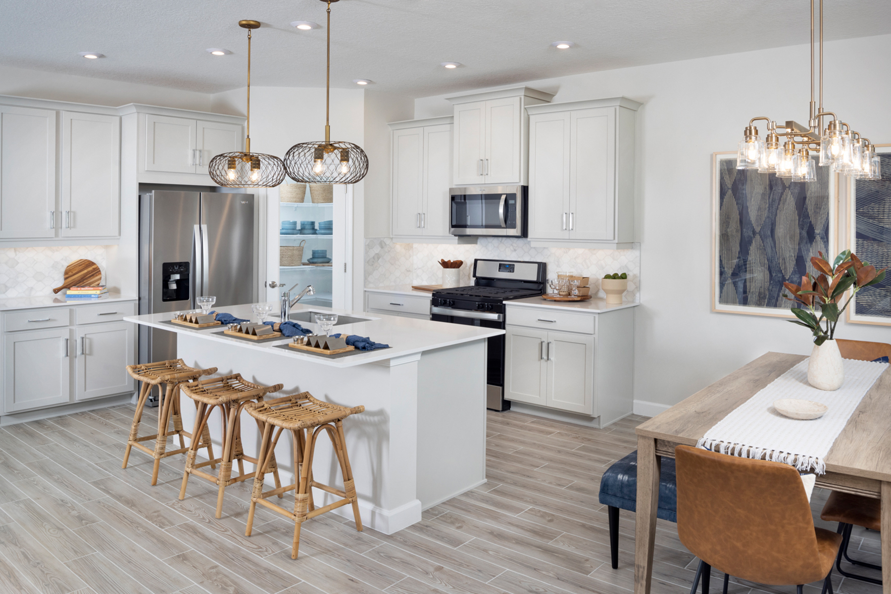 WEB Cascades Kitchen by RHP