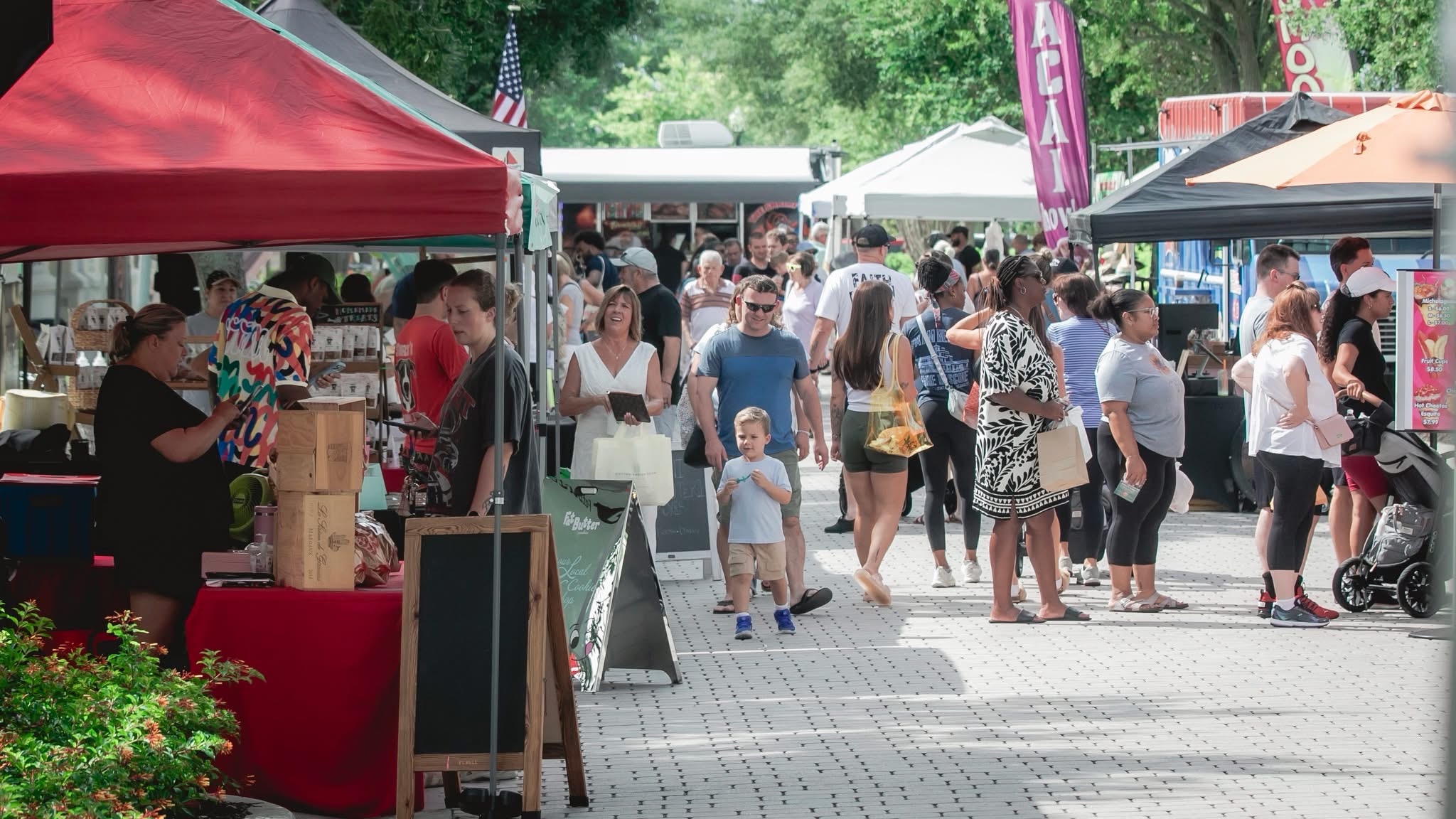Gather, Shop, and Stroll at The Neighborhood Farmer’s Market